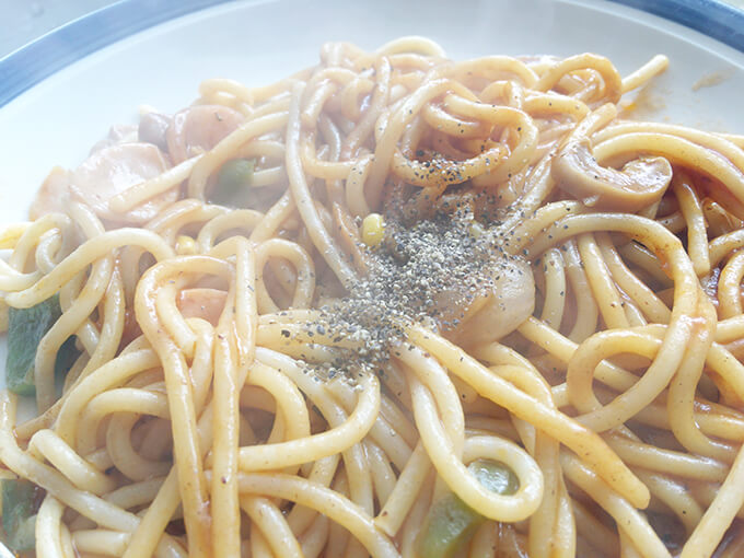 冷凍食品ヨコイのあんかけスパゲッティ