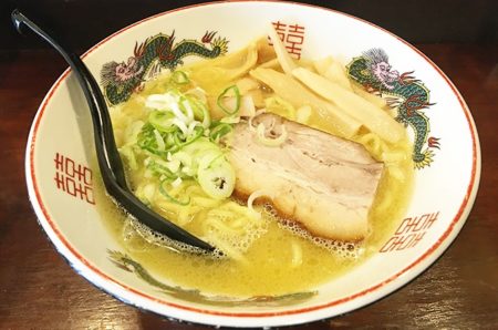 高岡市【PORTO（ポルト）】濃厚スープの「とりこつラーメン」が美味い！