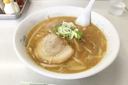 高岡市【北海道らーめんピリカ】甘味がある濃厚スープ！北海道直送麺の「味噌ラーメン」を食す。