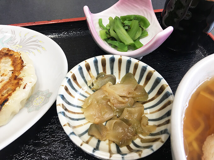 中国料理の店 ビックチャイナ　餃子セット　ザーサイ