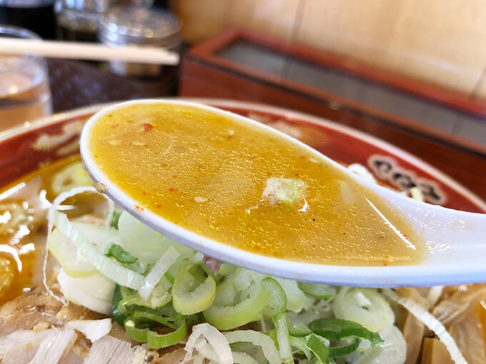 ラーメン専門店 旭屋　味噌チャーシューメン　スープ