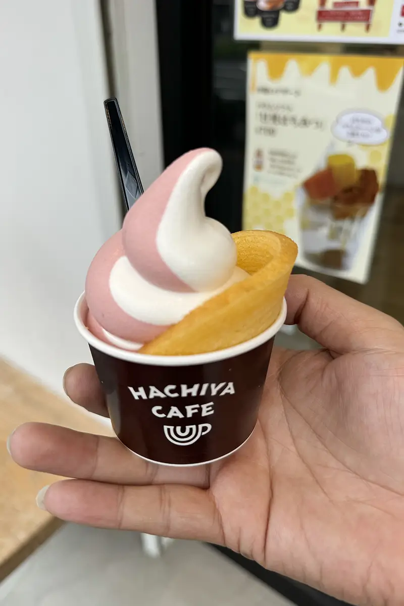 画像 はちやカフェ バウムソフト(ミックス)