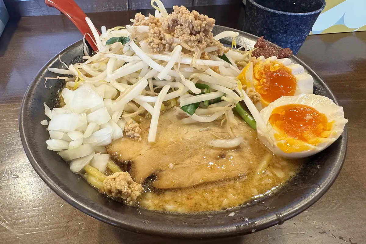 ベジポタ濃厚味噌ラーメン 味玉トッピング