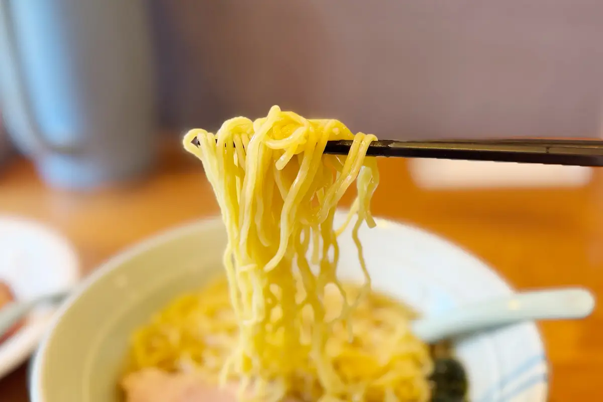 画像 中華レストラン 昇龍 ラーメンセット 醤油ラーメン 麺