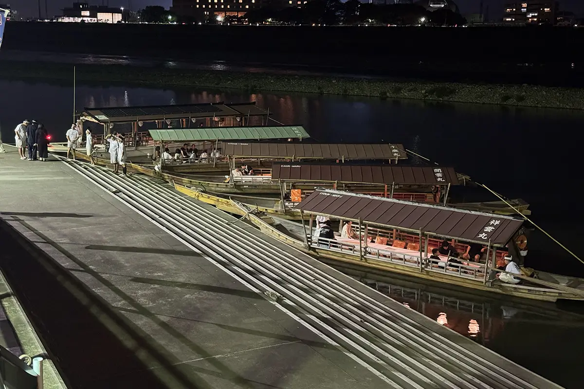 画像 長良川 鵜飼い 乗船場