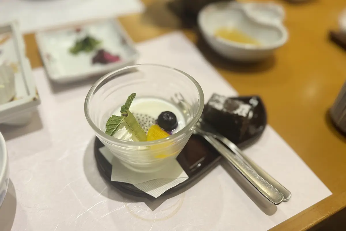 画像 長良川温泉 ホテルパーク 夕食 飛騨牛陶板焼き付の懐石コース デザート