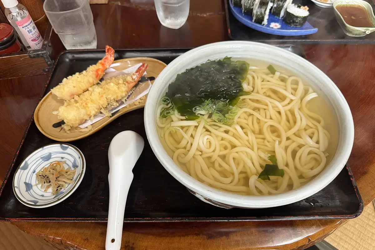 画像 ひのや 海老天ぷらうどん大盛り