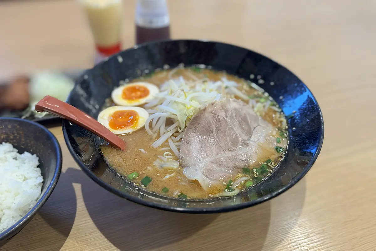 めん丸　Aランチ　味噌ラーメン