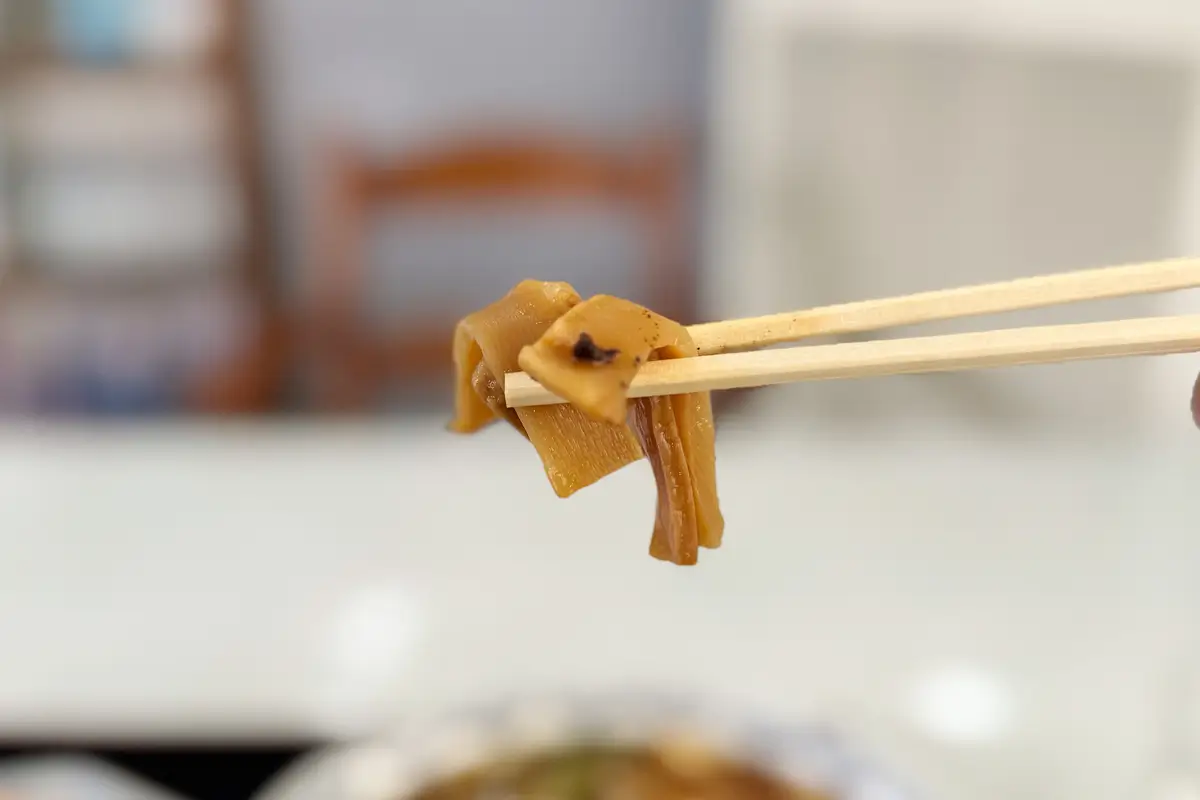 大湖　大学ラーメン　メンマ