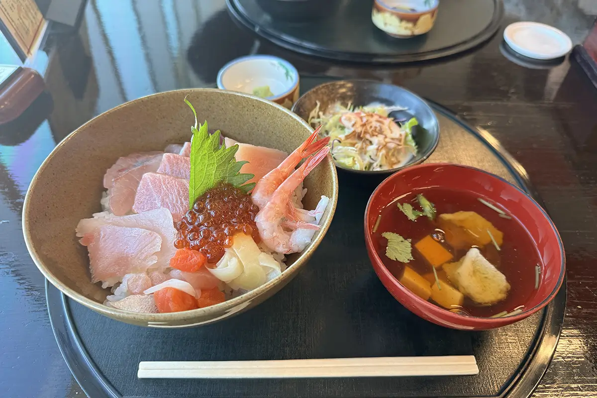 画像 かじやばし 海鮮丼御膳