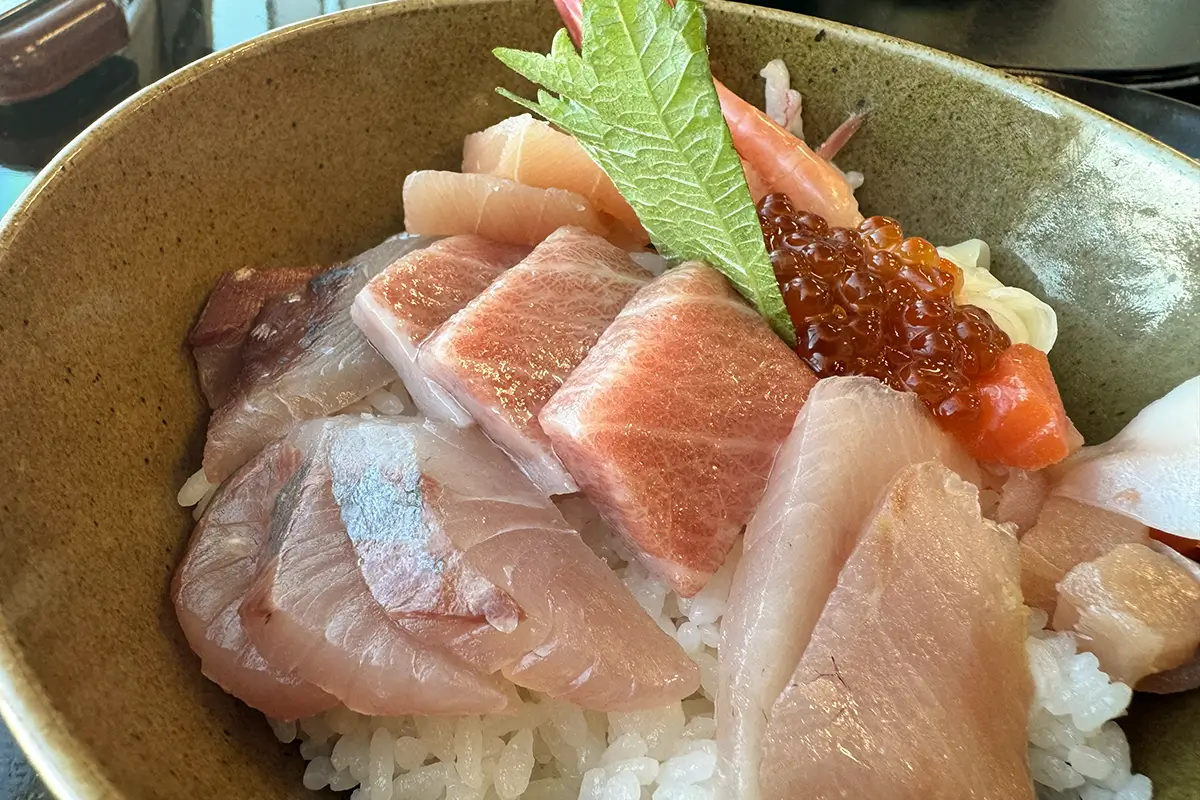 画像 かじやばし 海鮮丼御膳 海鮮丼