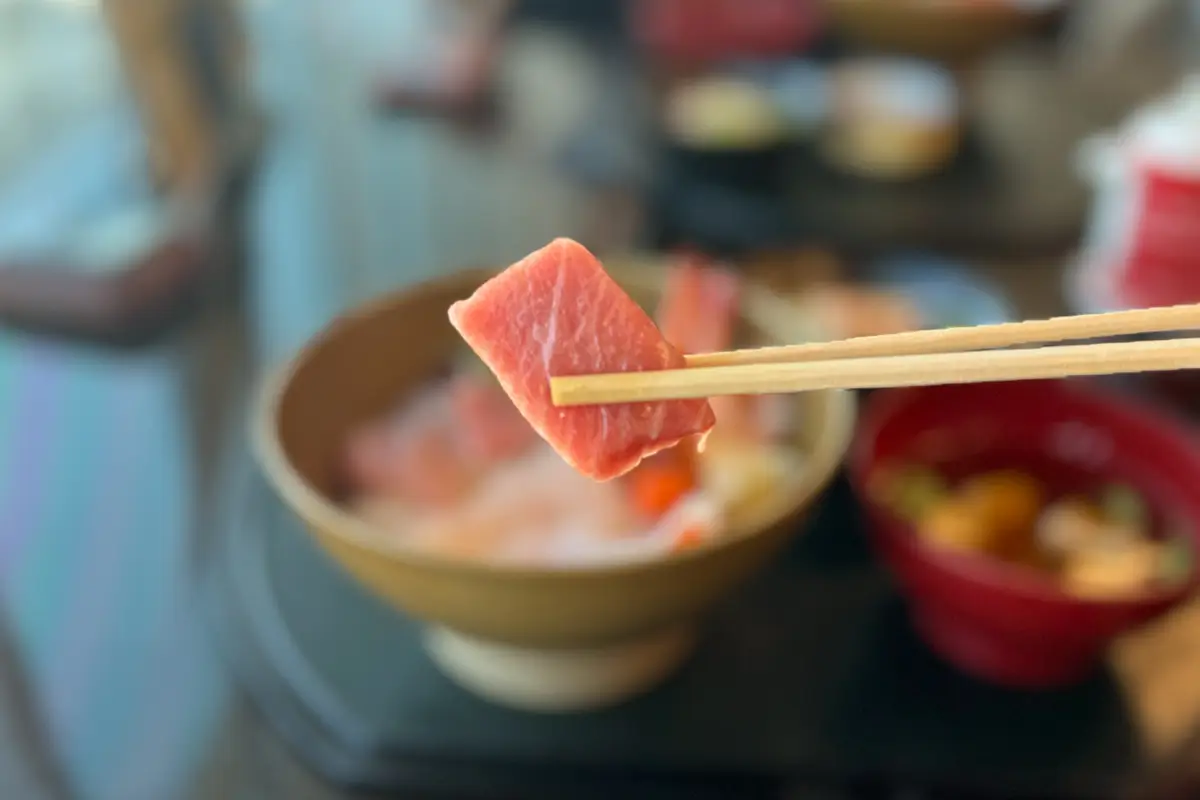 画像 かじやばし 海鮮丼御膳 中トロ