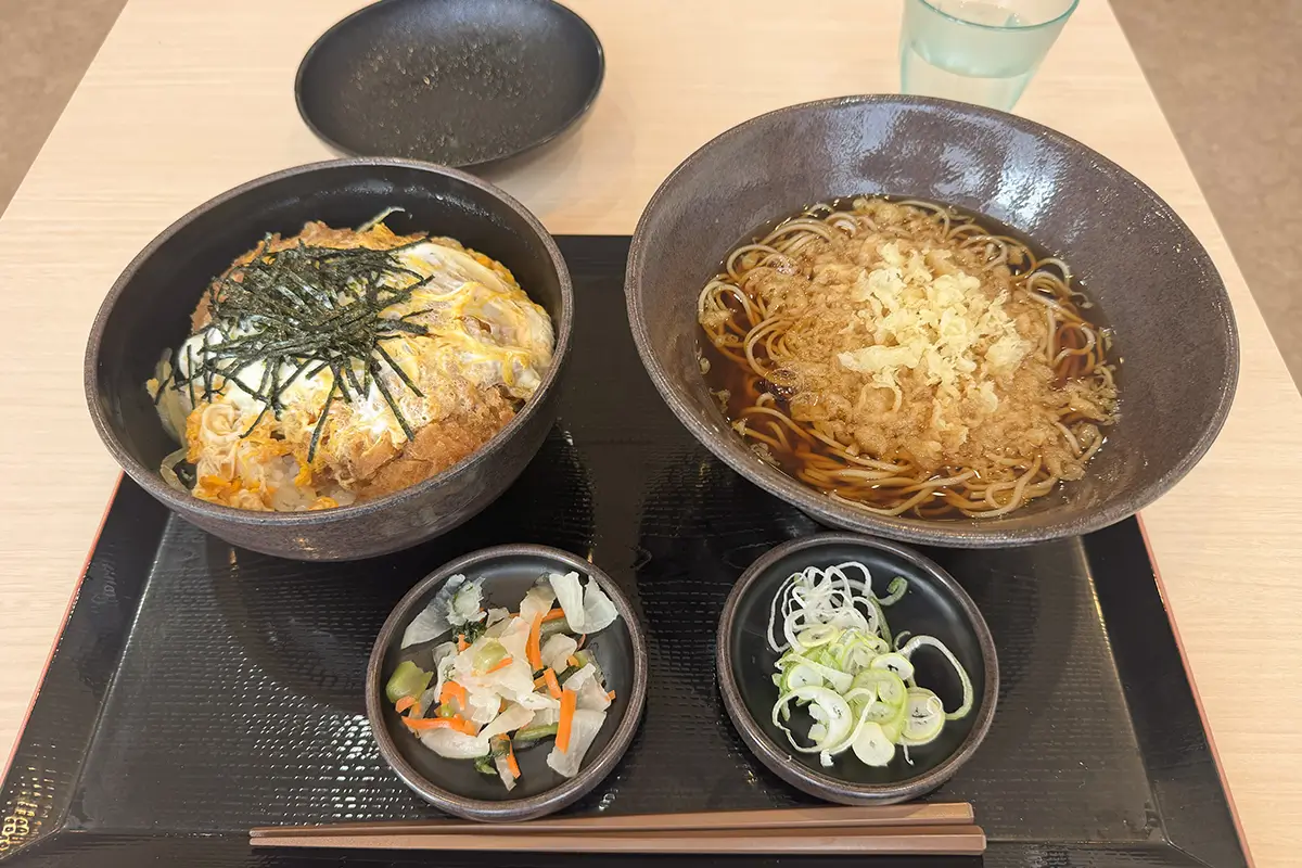 ゆで太郎 高岡店　満腹かつ丼セット