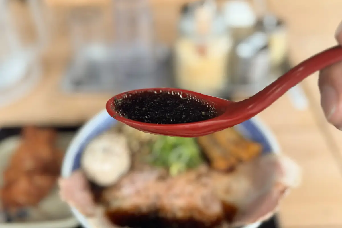 つけめん えびすこ　俺のブラック　スープ