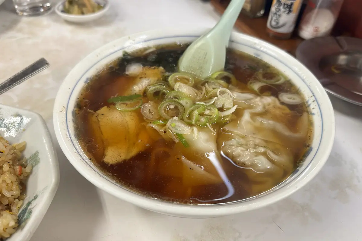 画像 中華料理ちゅー 雲呑麺(わんたん麺)