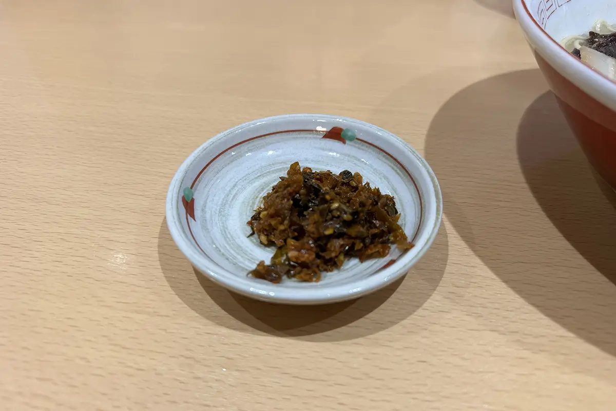 博多ラーメンべすとん　激辛からし高菜